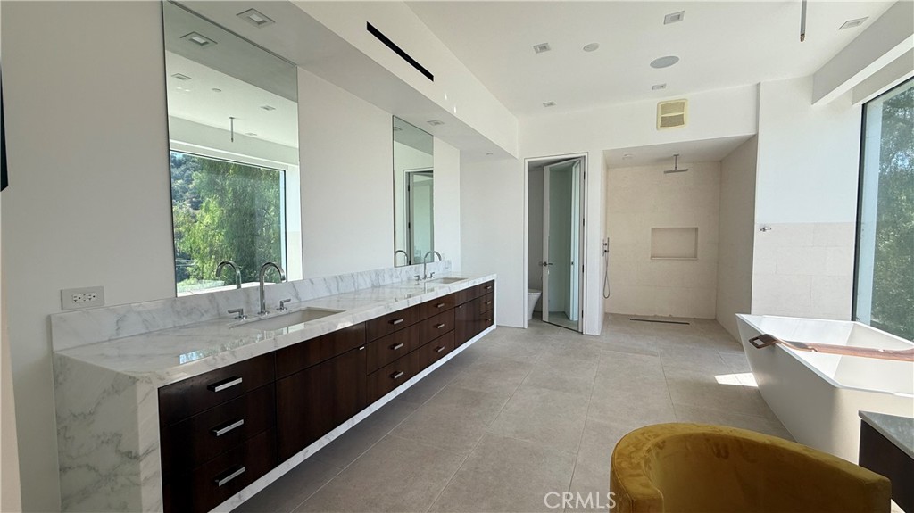 3901 Avenida Del Sol Property Photo 24