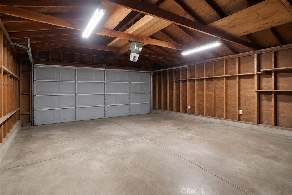 541 S 4th Property Photo 43