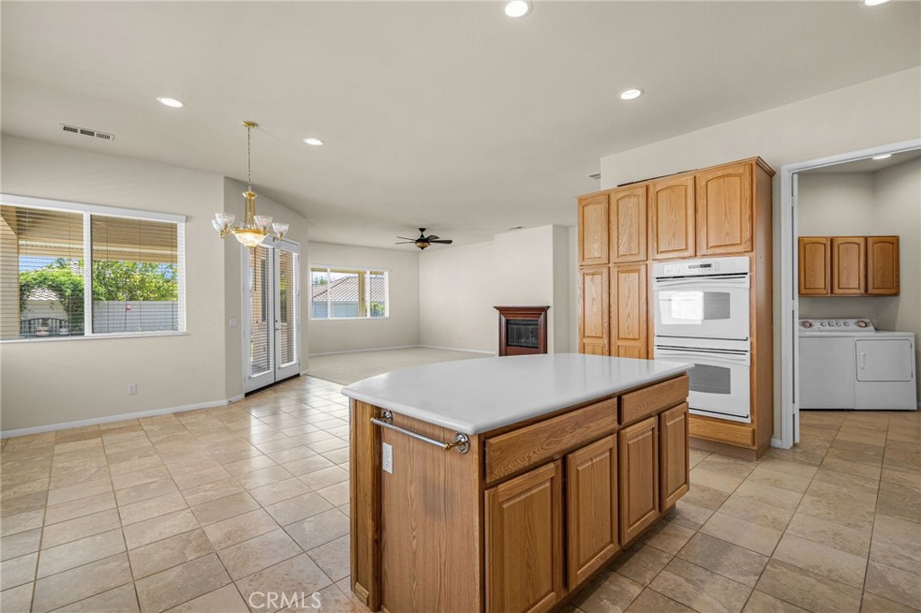 957 Avenal Property Photo 9