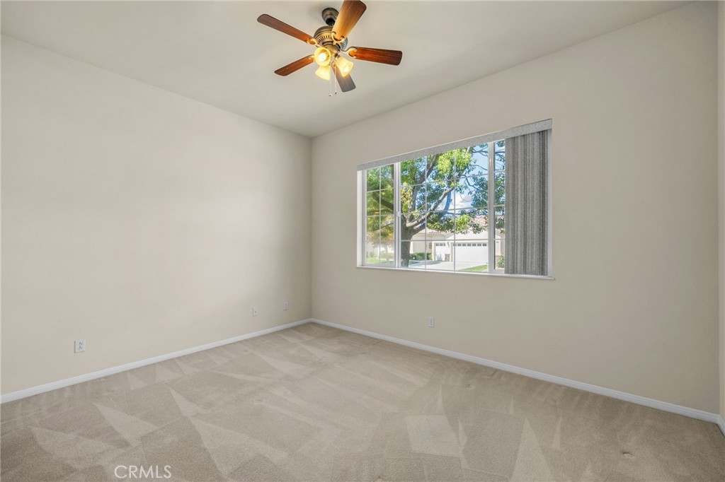 957 Avenal Property Photo 17