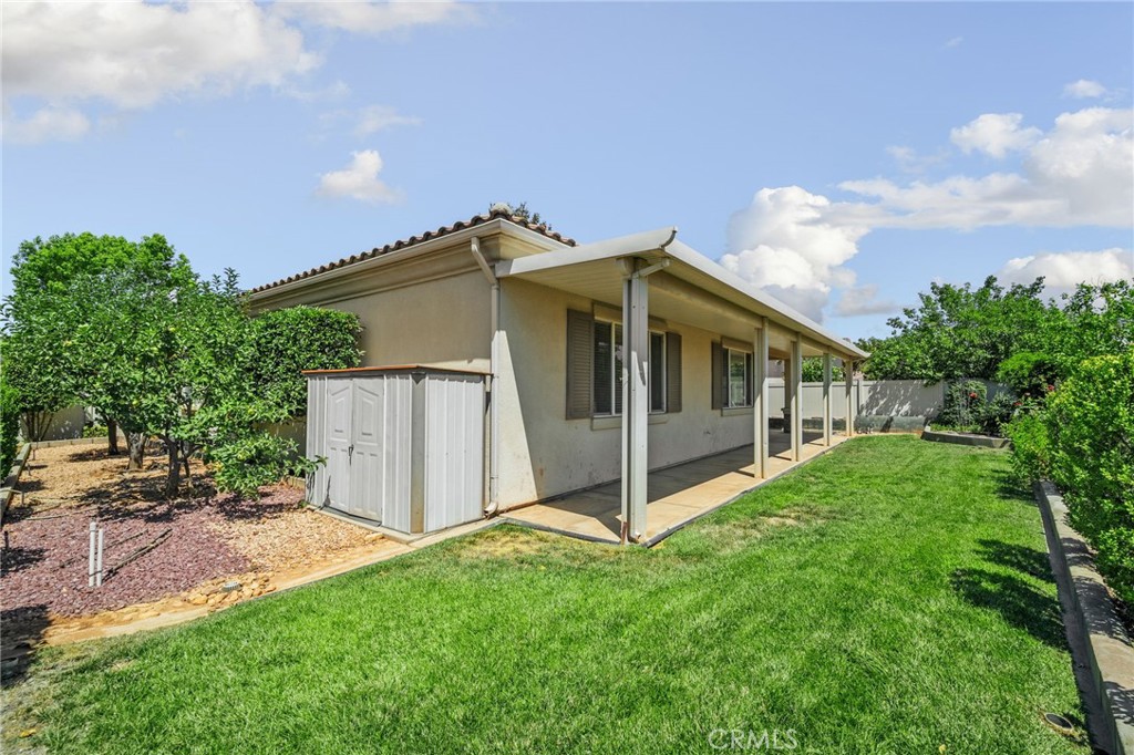 957 Avenal Property Photo 23