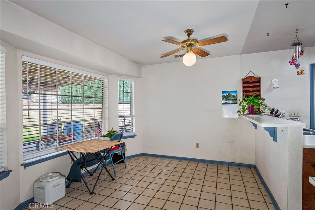 18090 Rancho Avenue Property Photo 10