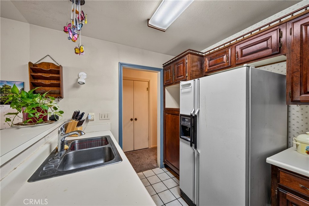 18090 Rancho Avenue Property Photo 13