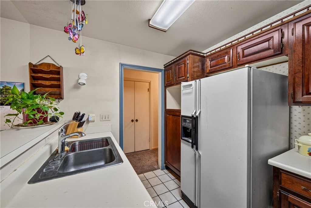18090 Rancho Avenue Property Photo 13