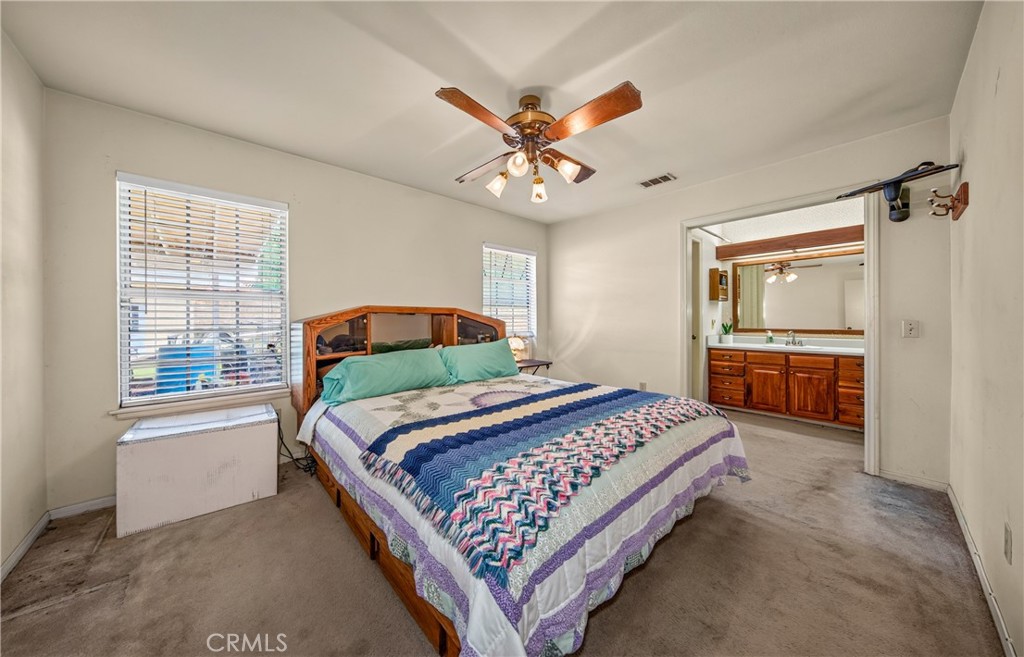 18090 Rancho Avenue Property Photo 14