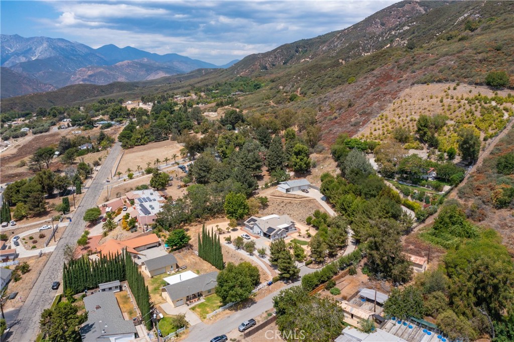 18090 Rancho Avenue Property Photo 26