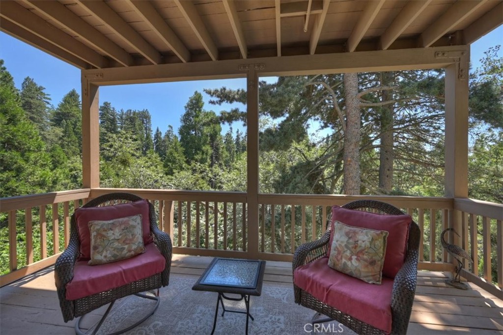 31095 Old City Creek Rd Property Photo 6