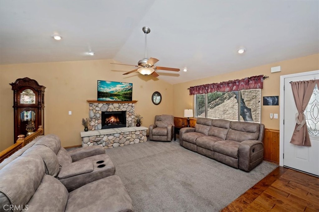 31095 Old City Creek Rd Property Photo 15