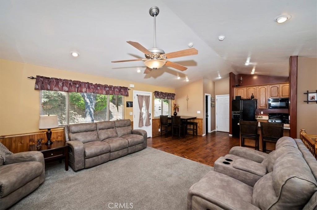 31095 Old City Creek Rd Property Photo 17
