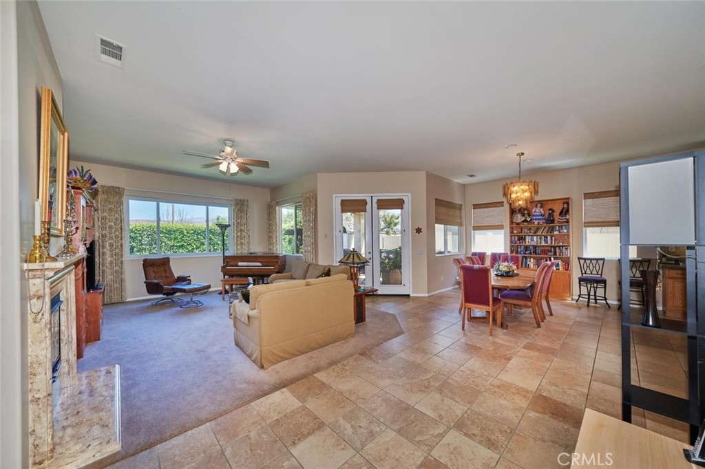 1192 Lantana Property Photo 8