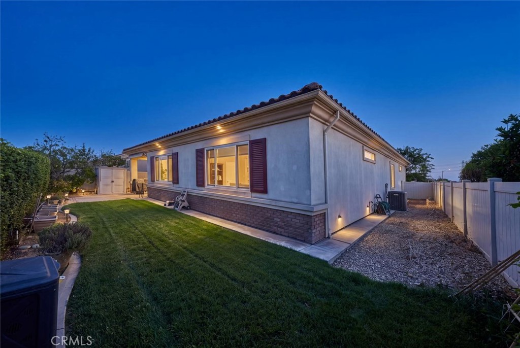 1192 Lantana Property Photo 33