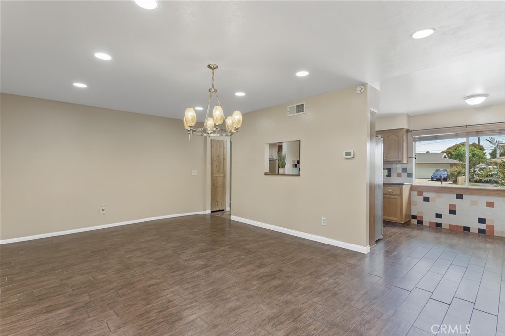 9053 Delano Property Photo 13