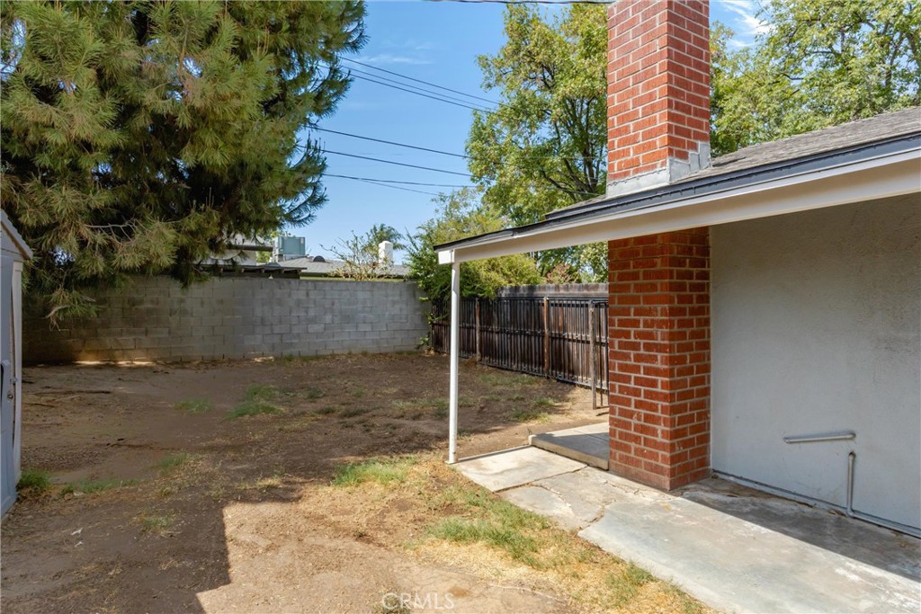 9053 Delano Property Photo 32