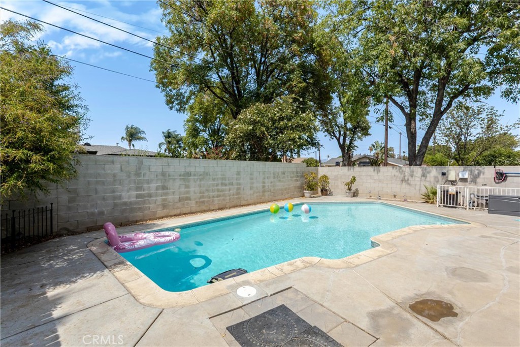 9053 Delano Property Photo 35