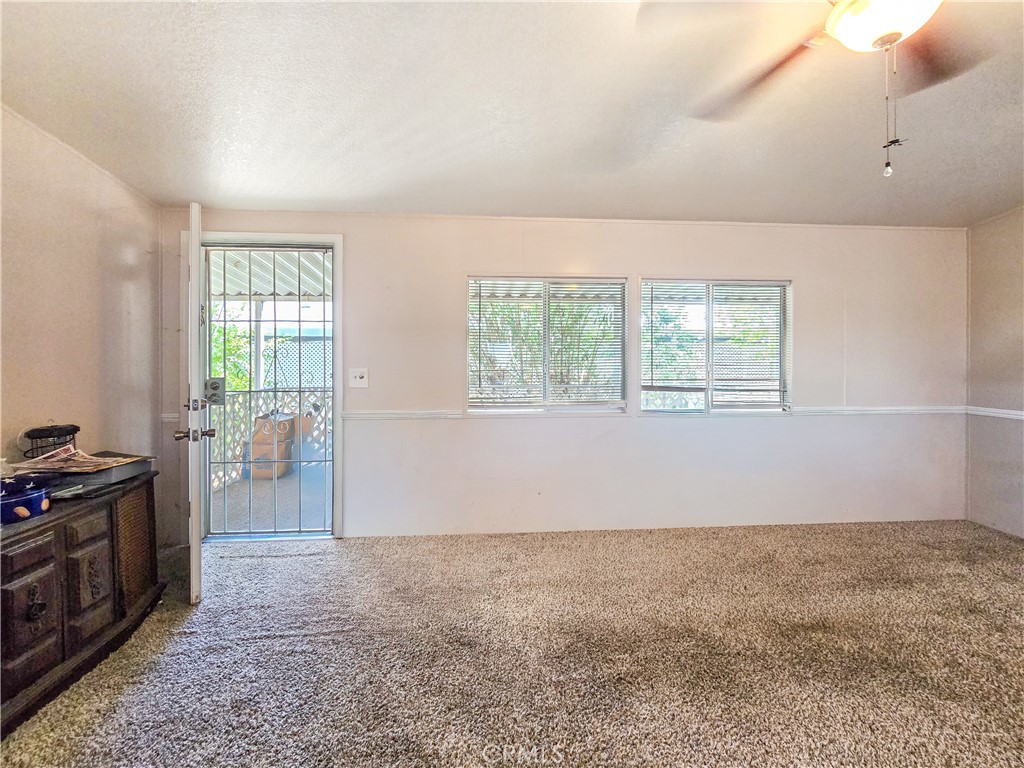 9161 Santa Fe E 37 Property Photo 8