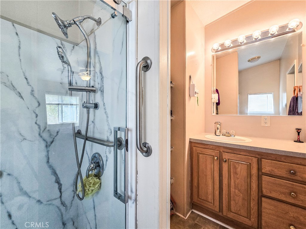 9161 Santa Fe E 37 Property Photo 11
