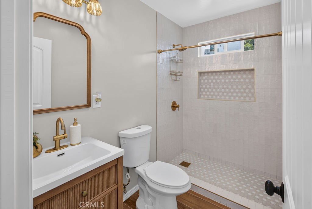 9497 Catawba Ave Property Photo 11