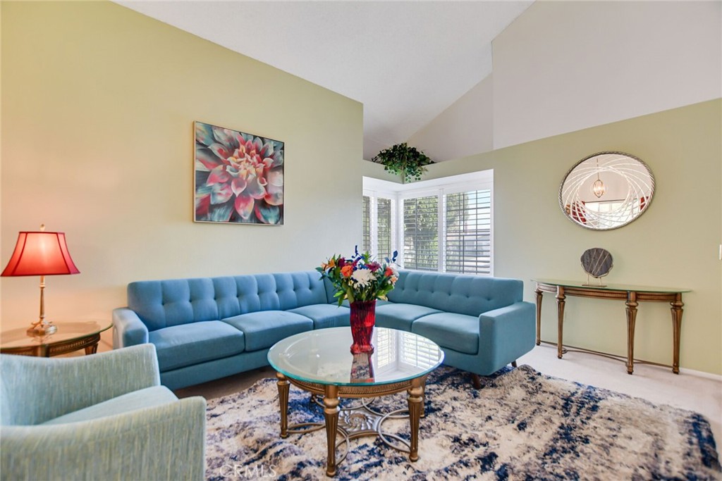 5174 Marquette Avenue Property Photo 3
