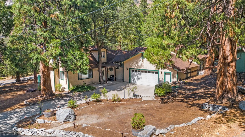 40353 Valley Of The Falls Drive Property Photo 1