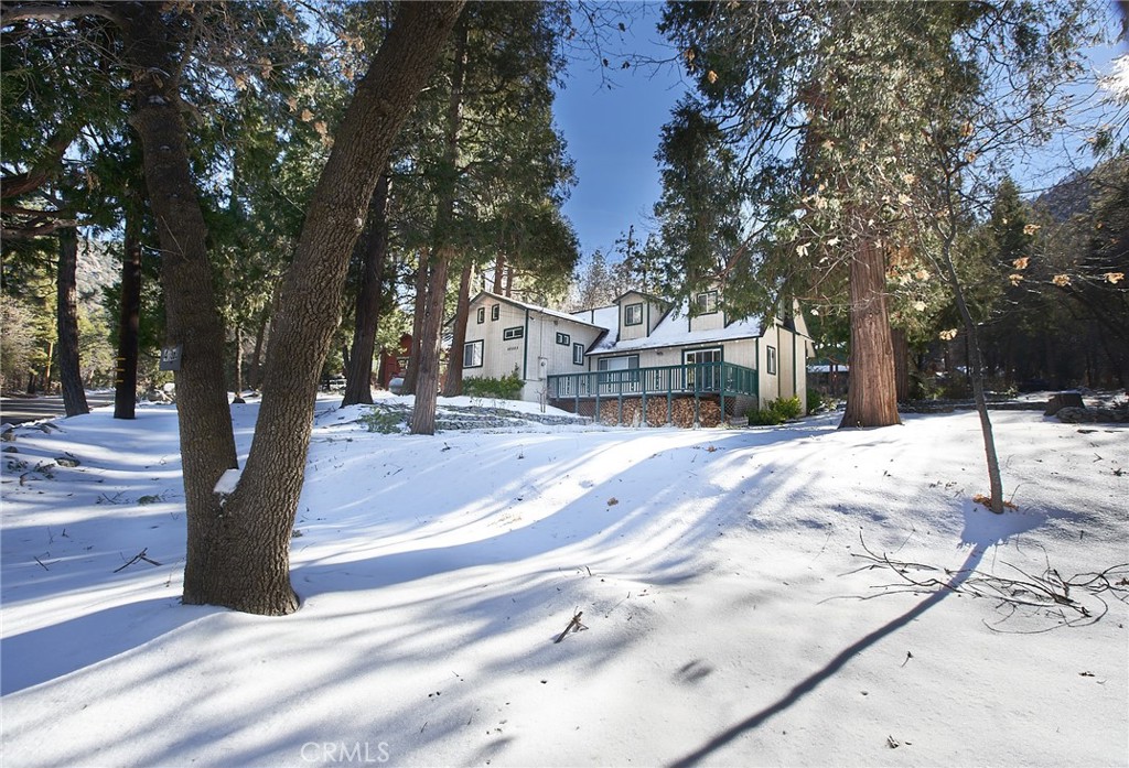 40353 Valley Of The Falls Drive Property Photo 2