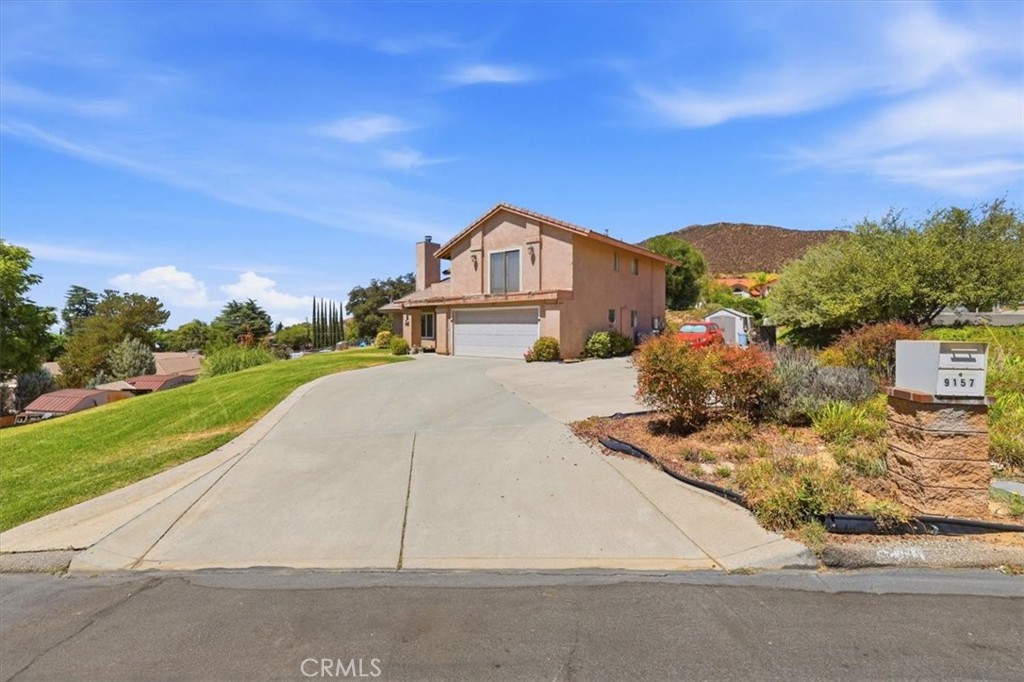 9157 Beauview Drive Property Photo 7