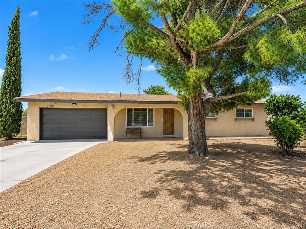 17391 Sequoia Property Photo 1