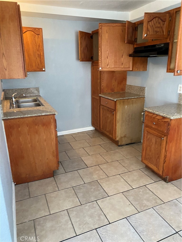 170 E Olive 1 Property Photo 4