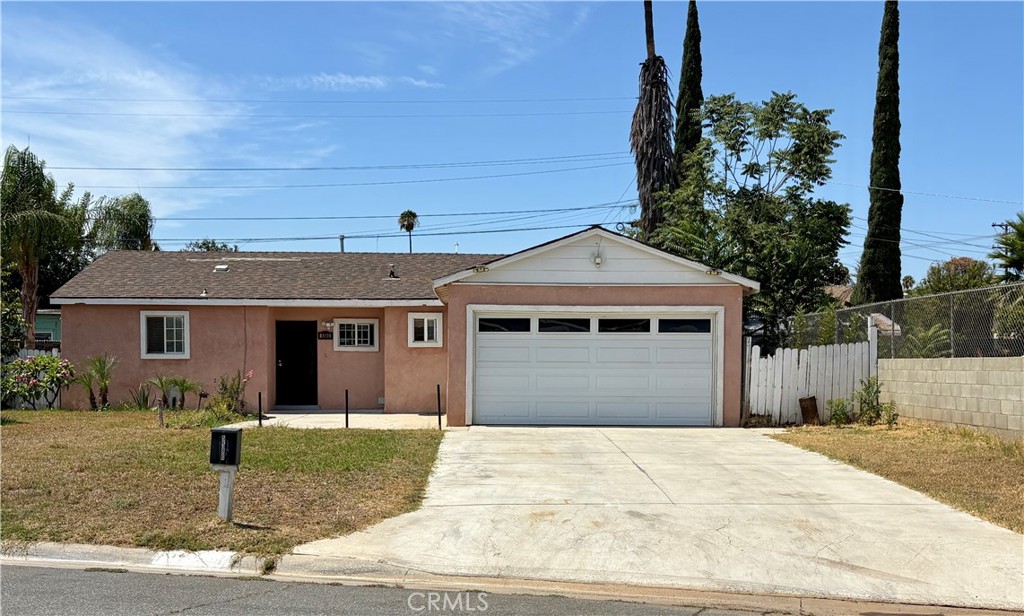 5580 Noble Street Property Photo 1