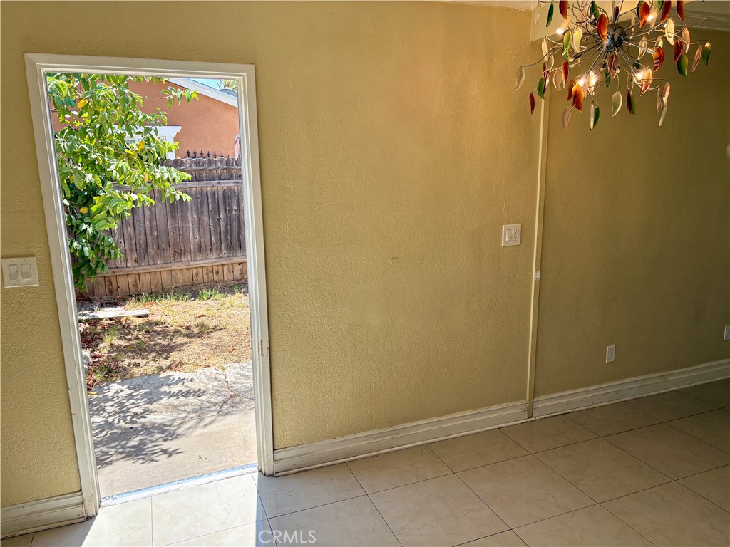 5580 Noble Street Property Photo 24