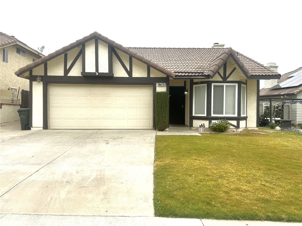 11968 Maple Leaf Property Photo 1