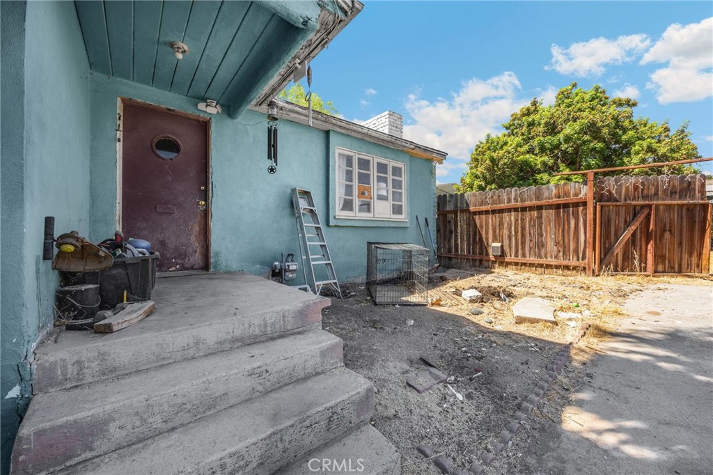 21607 Club Property Photo 6