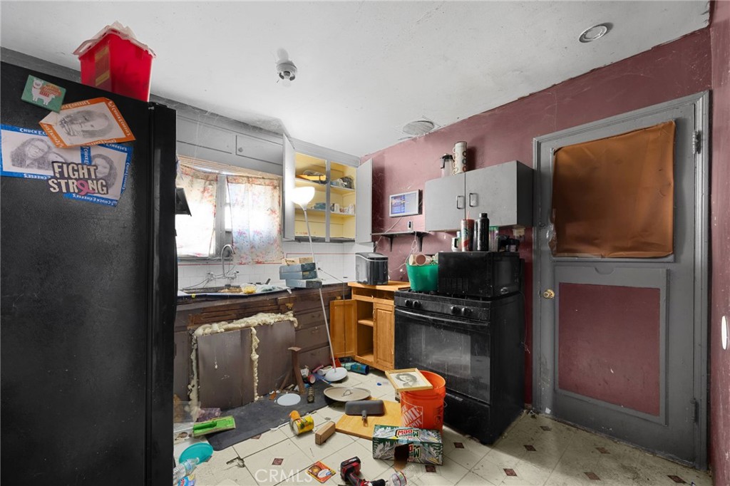 21607 Club Property Photo 12