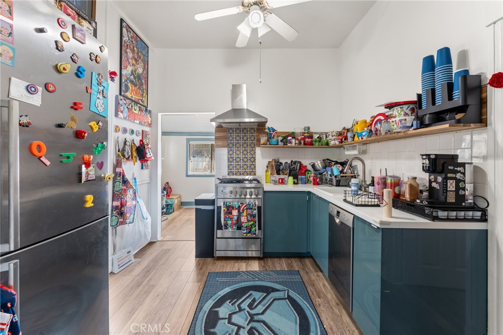 116 11th Property Photo 6