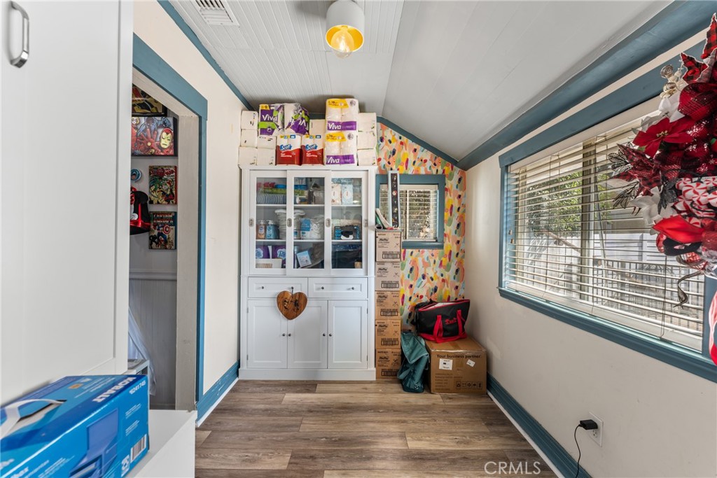 116 11th Property Photo 14