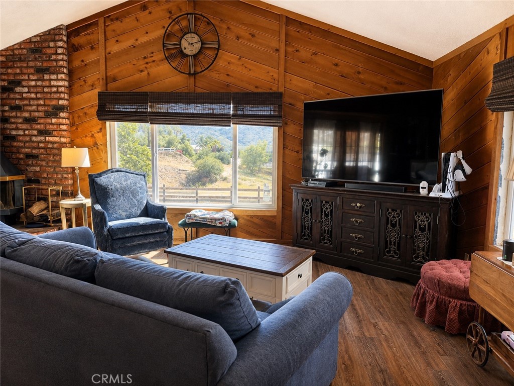 32180 Wesley Property Photo 14