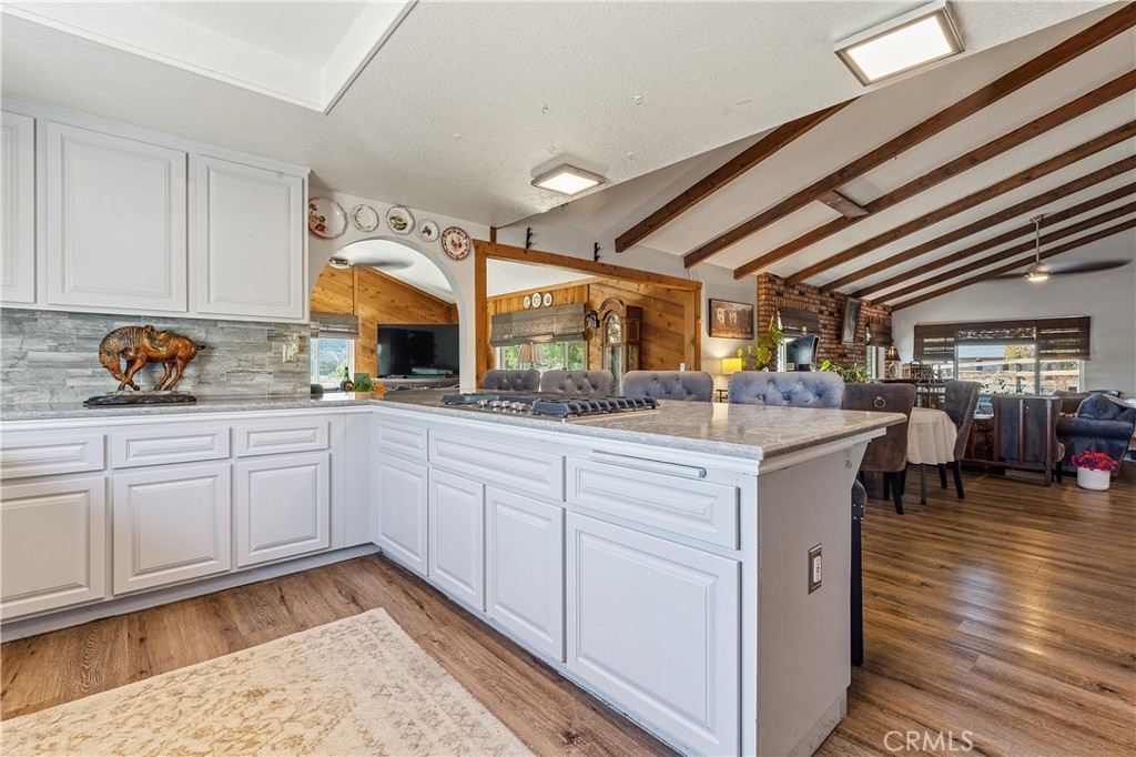 32180 Wesley Property Photo 46