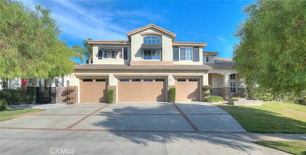 13385 Canyon Heights Property Photo 2