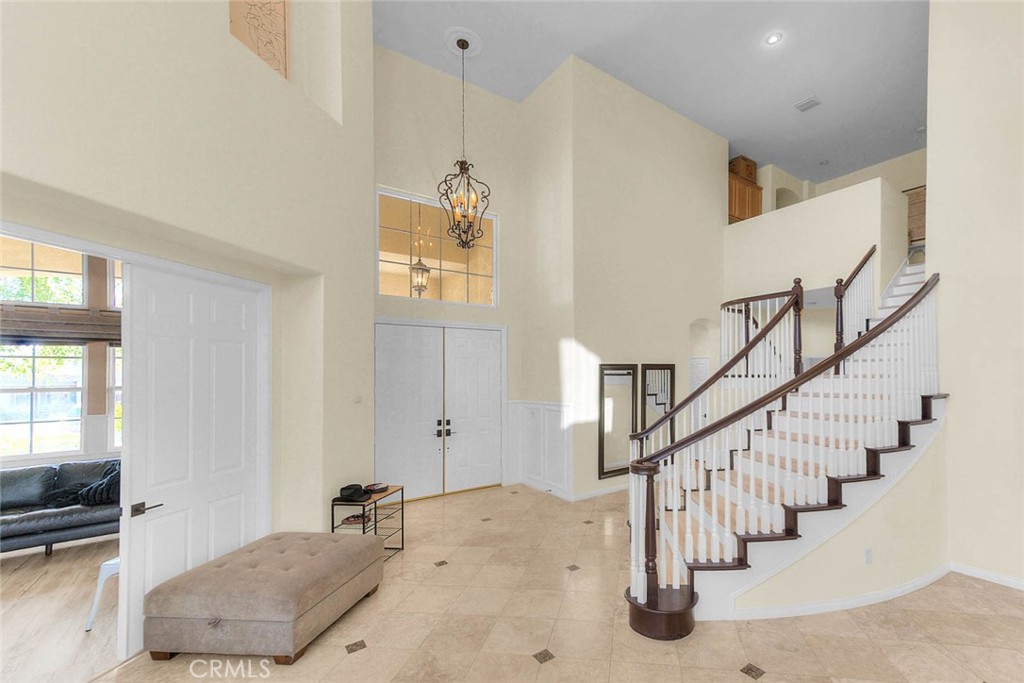 13385 Canyon Heights Property Photo 7