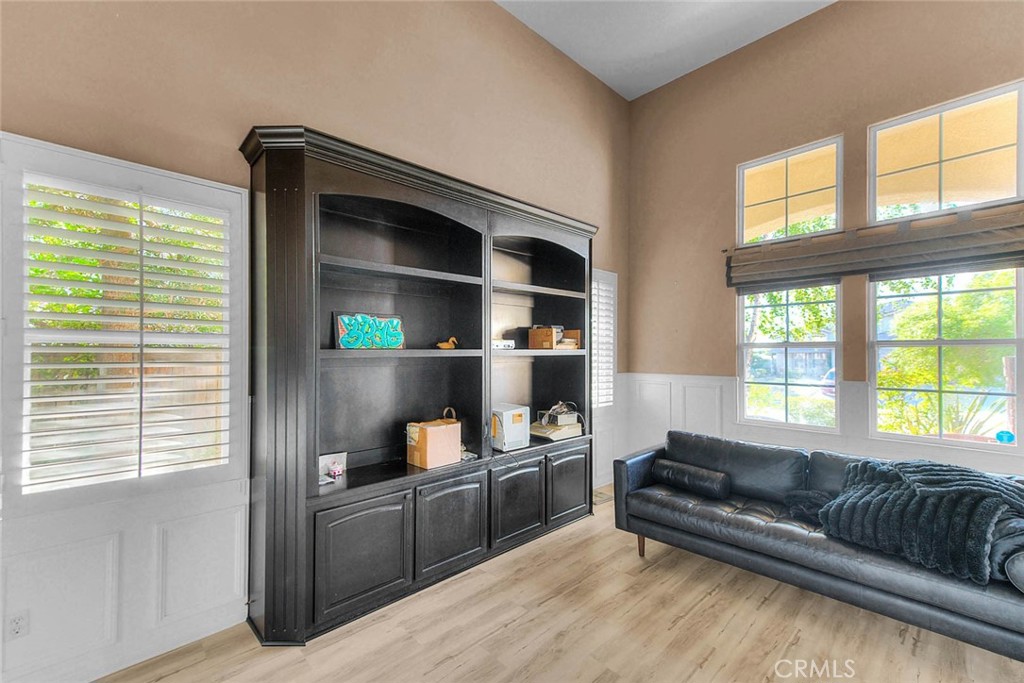 13385 Canyon Heights Property Photo 9