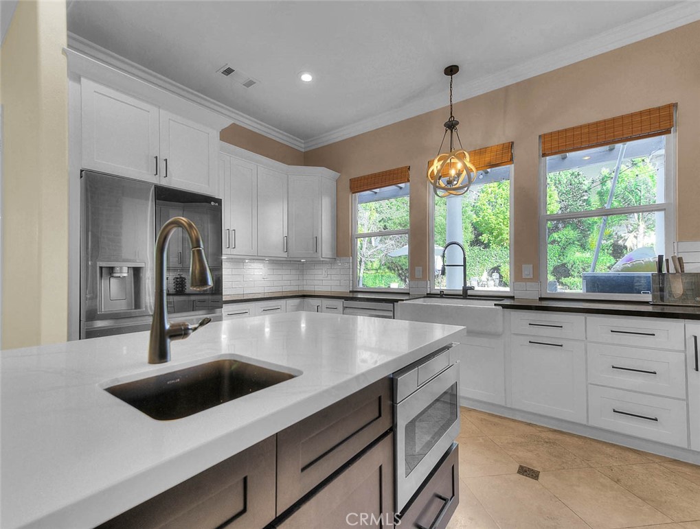 13385 Canyon Heights Property Photo 22