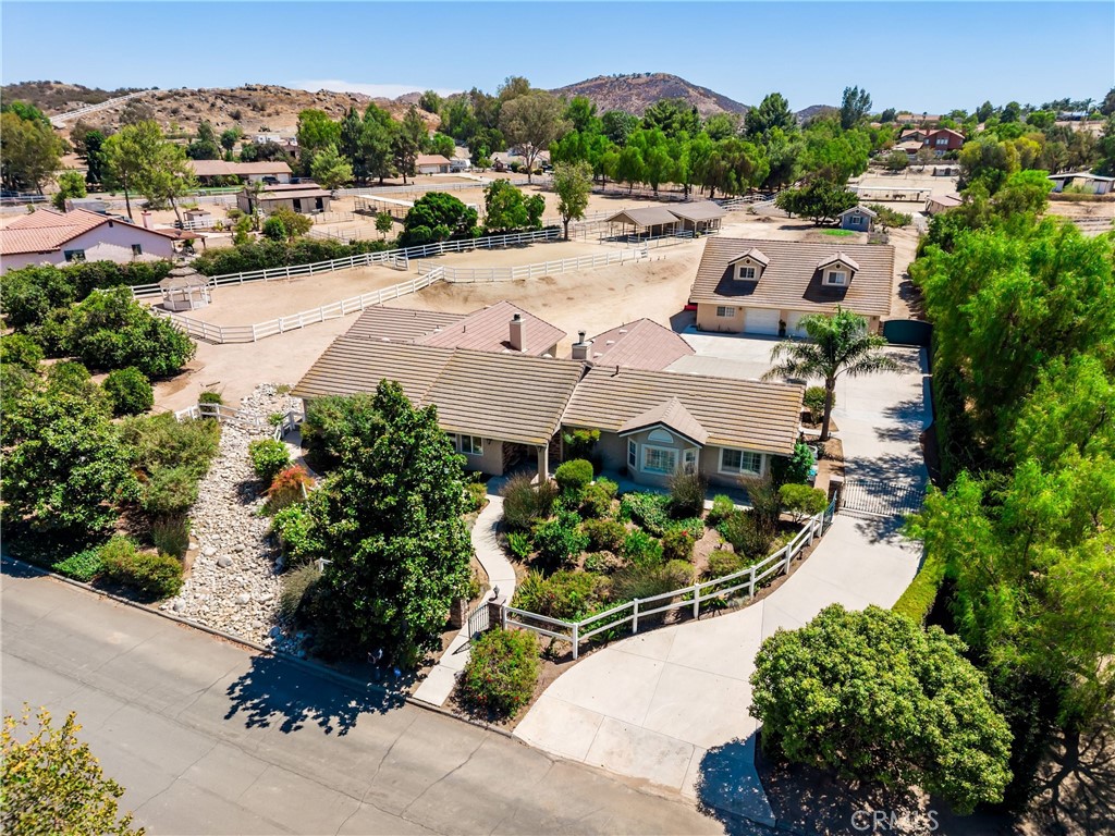 17945 Copper Queen Property Photo 1