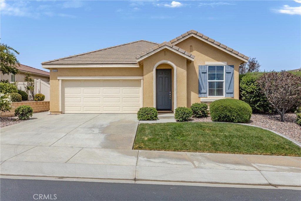 1626 Stellar Peak Property Photo 3