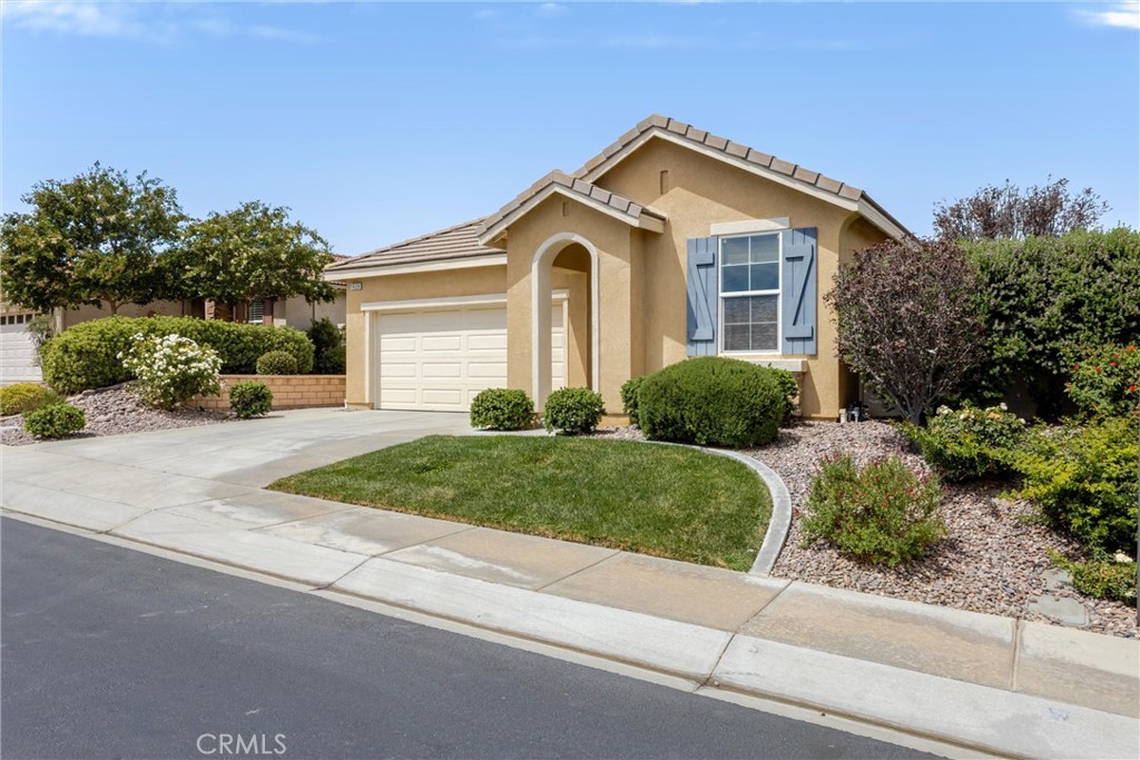 1626 Stellar Peak Property Photo 4