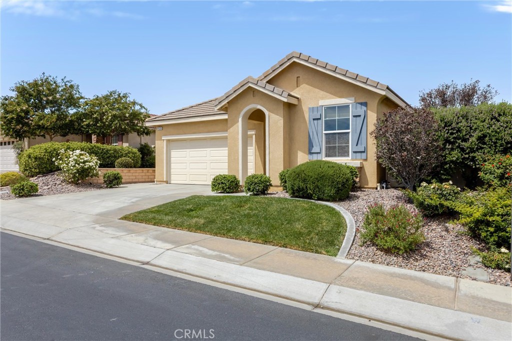 1626 Stellar Peak Property Photo 4