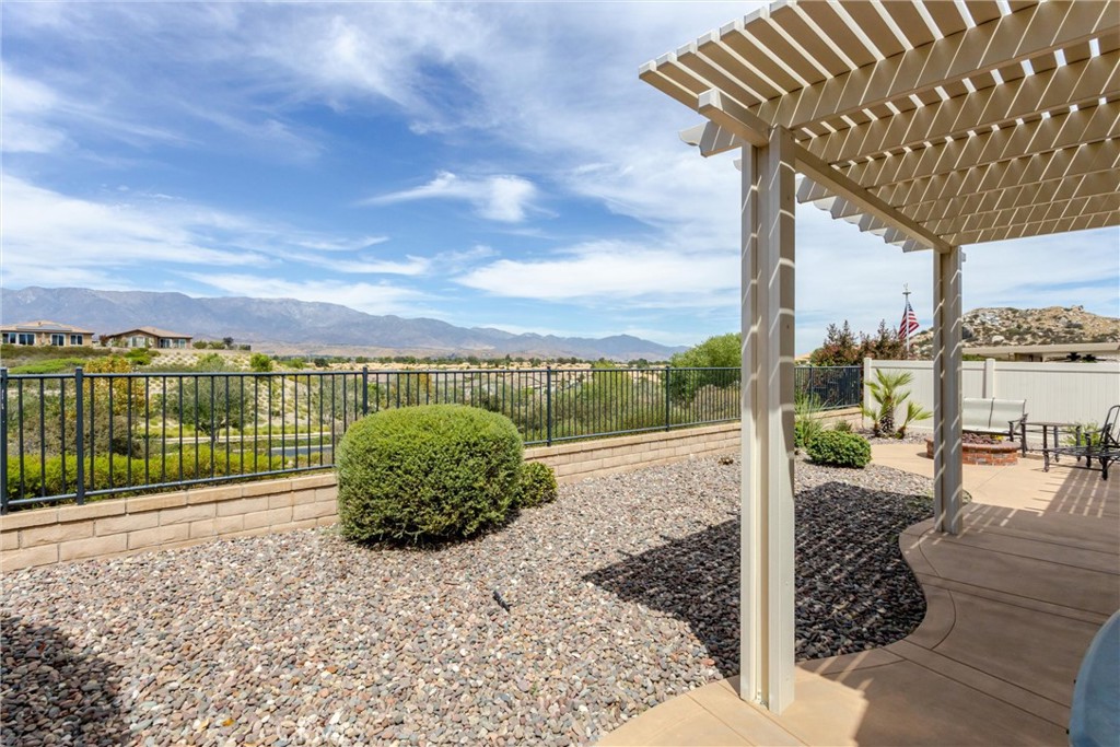 1626 Stellar Peak Property Photo 6