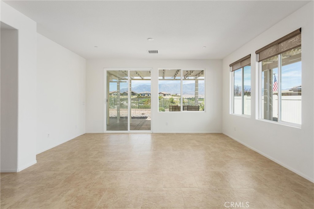 1626 Stellar Peak Property Photo 23