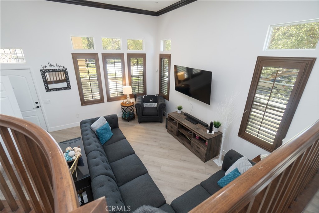 4453 Owens 101 Property Photo 12