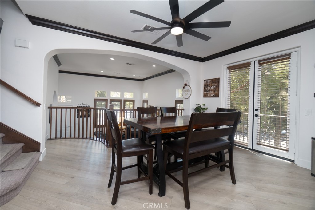 4453 Owens 101 Property Photo 13