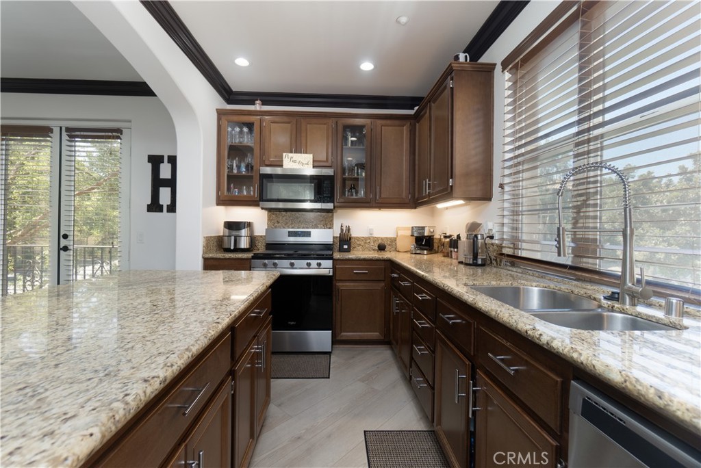 4453 Owens 101 Property Photo 18