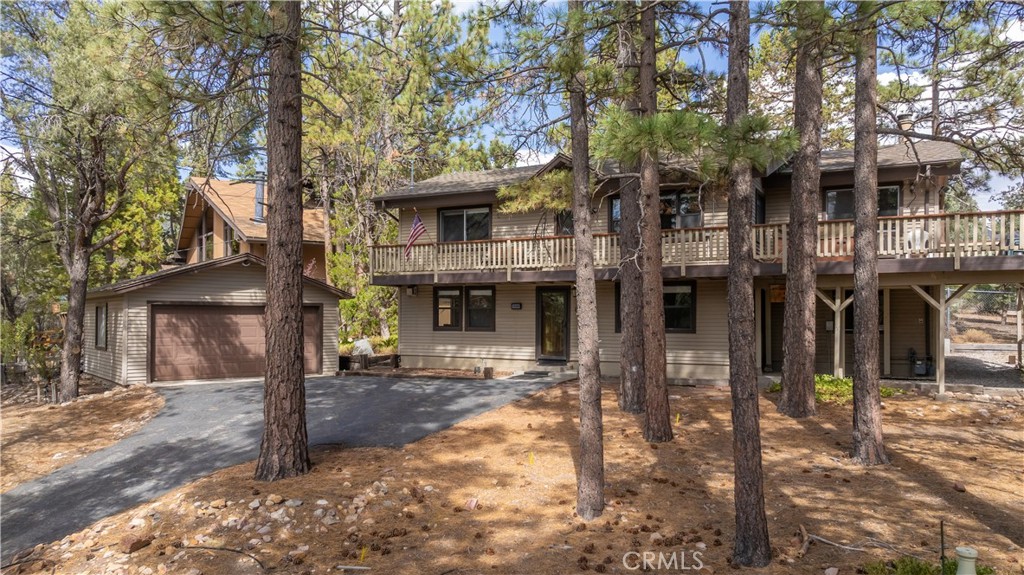 1068 Lookout Mountain Road Property Photo 3